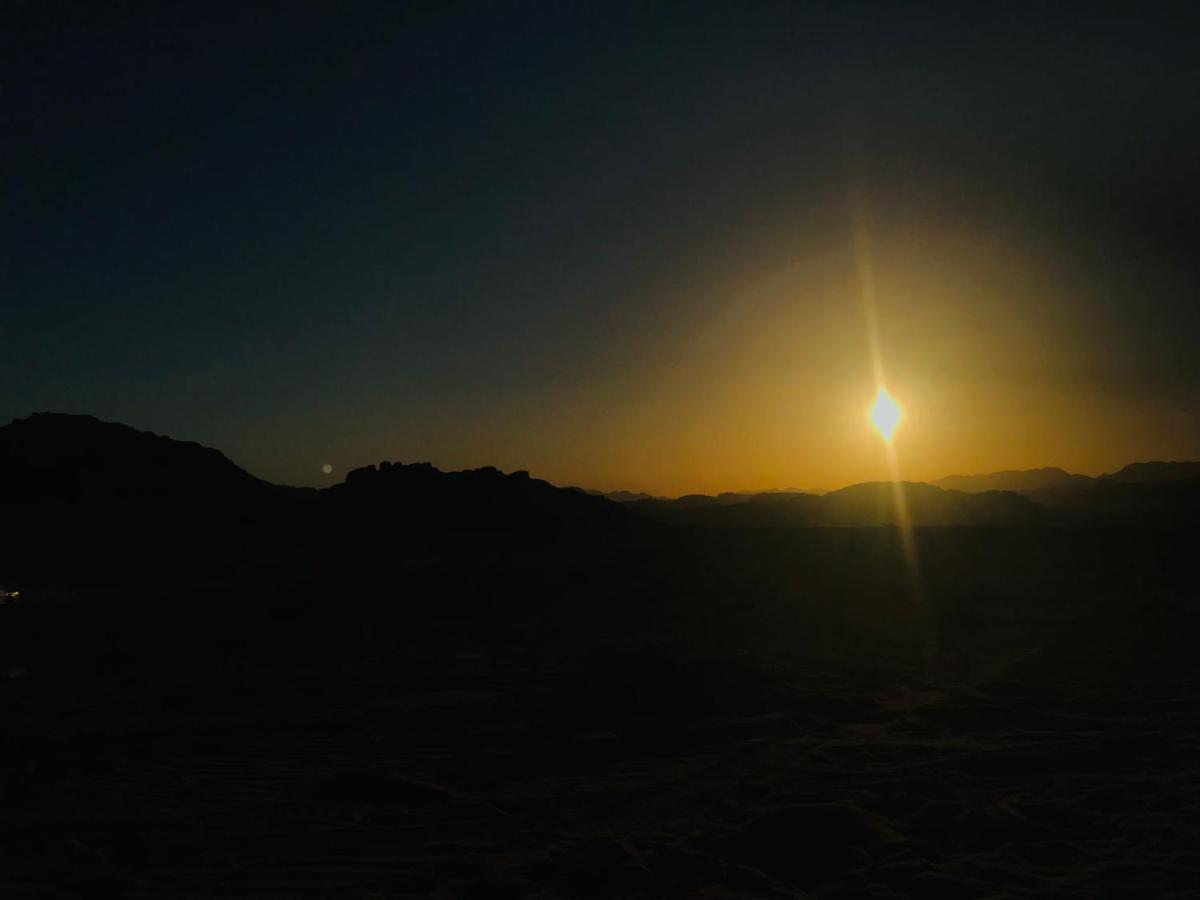 Wadirum Zeid Camp&Tours وادي رم المظهر الخارجي الصورة