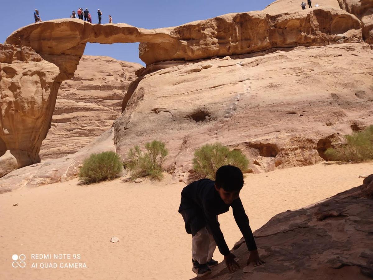 Wadirum Zeid Camp&Tours وادي رم المظهر الخارجي الصورة