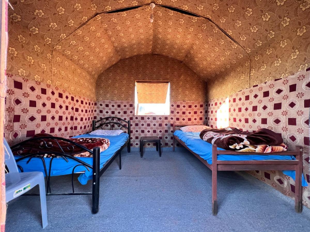 Wadirum Zeid Camp&Tours وادي رم المظهر الخارجي الصورة