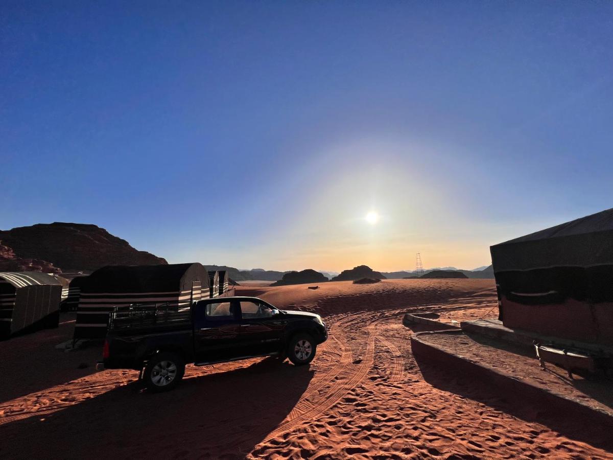 Wadirum Zeid Camp&Tours وادي رم المظهر الخارجي الصورة
